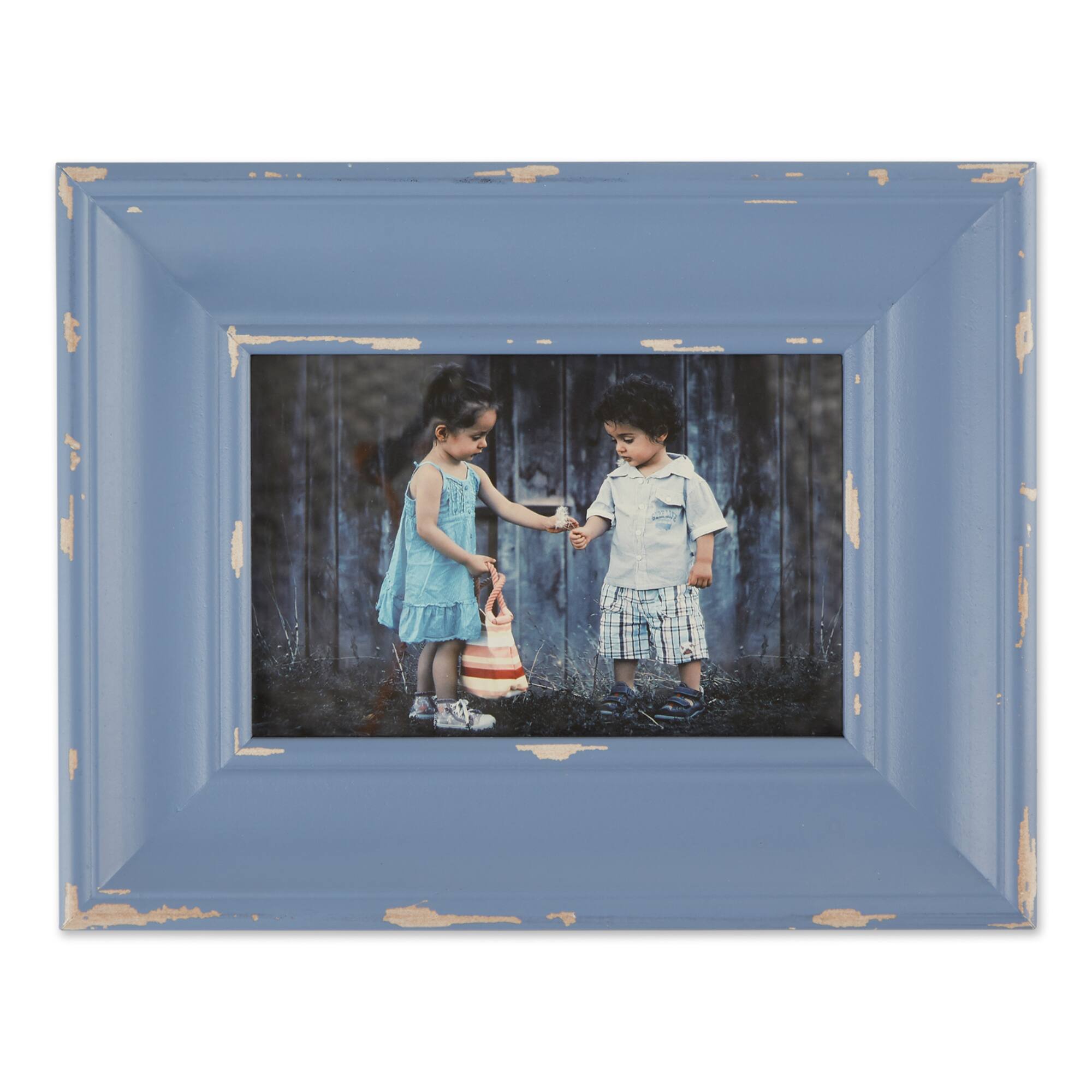 DII® Antique Stonewash Blue Distressed 4" x 6" Farmhouse Picture Frame